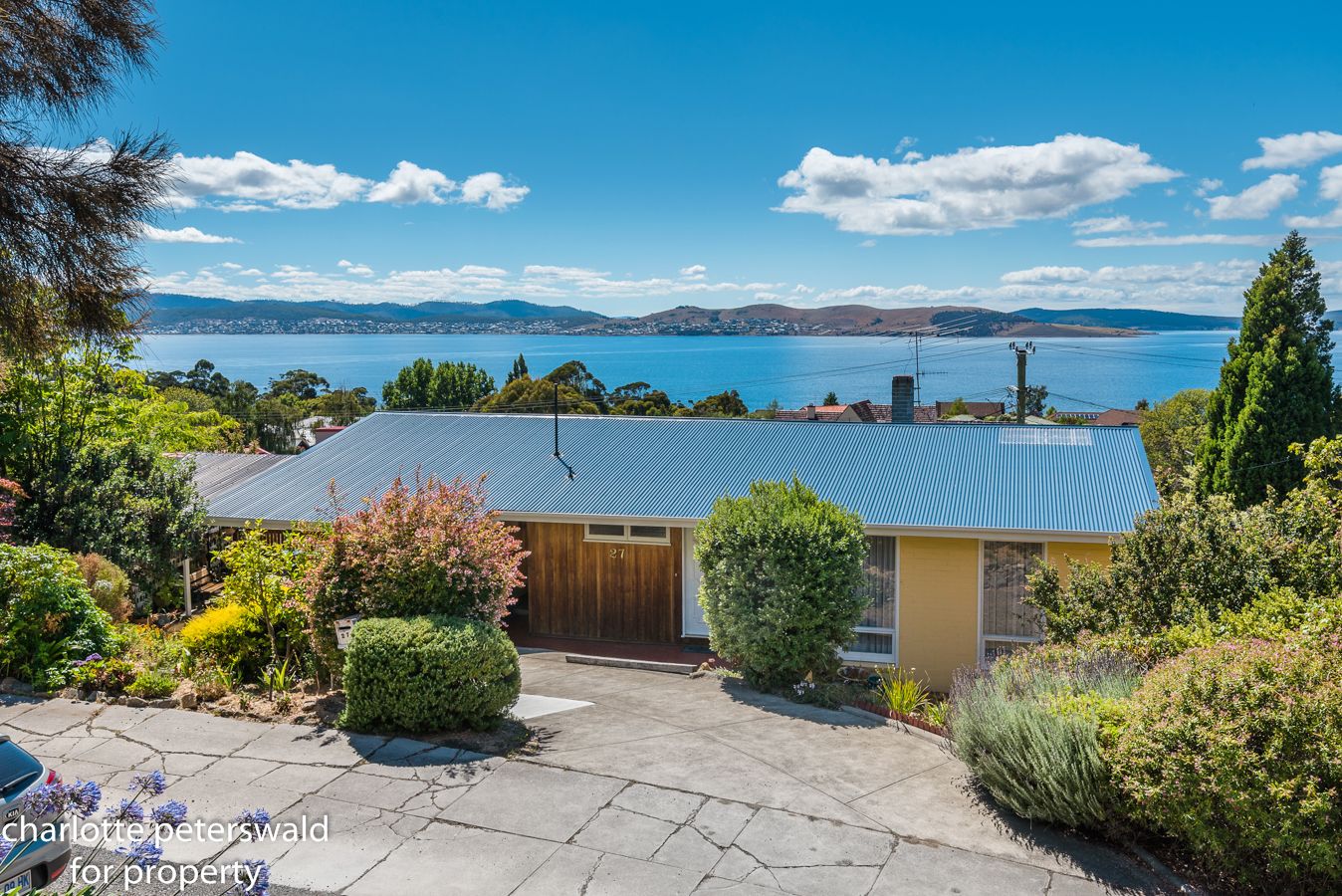 27 Channel Highway, Taroona TAS 7053, Image 0