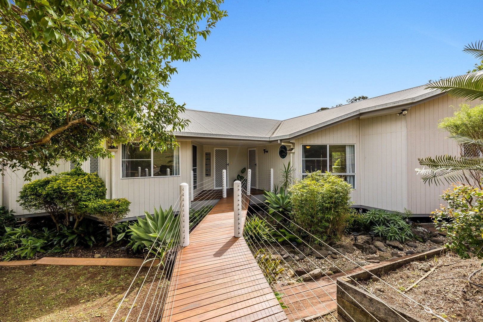 22 Beechcraft Court, Wilsonton QLD 4350, Image 0