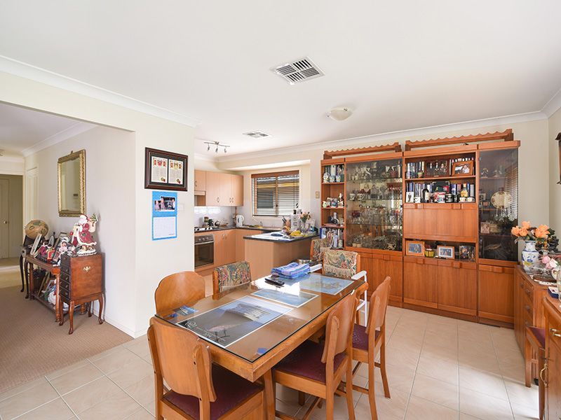 10a Mynah Close, Mount Hutton NSW 2290, Image 2