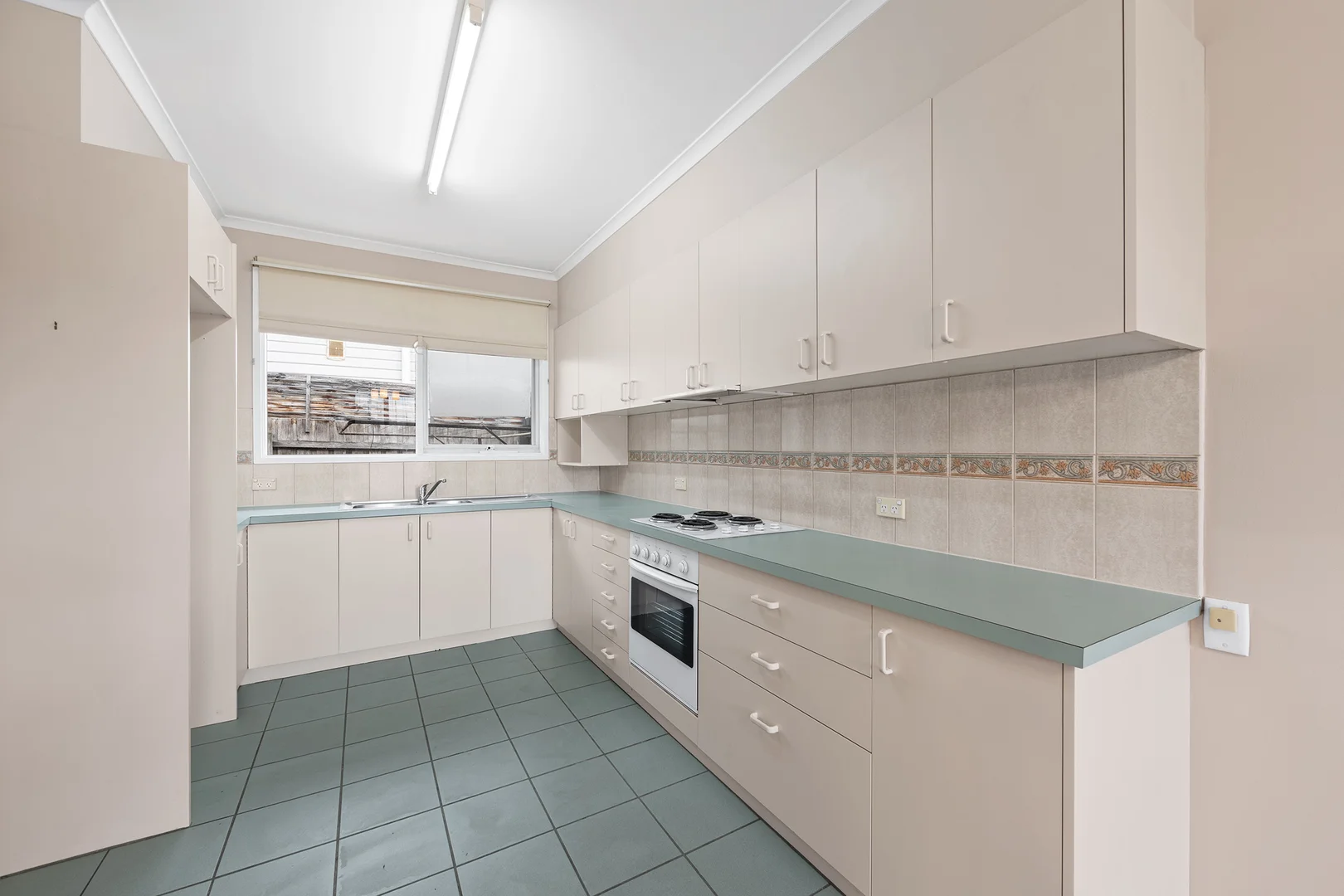 Additional image 2 of 2/3 Thomson Street, Essendon VIC 3040