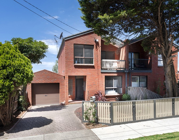 1/15 Gladstone Street, Coburg VIC 3058