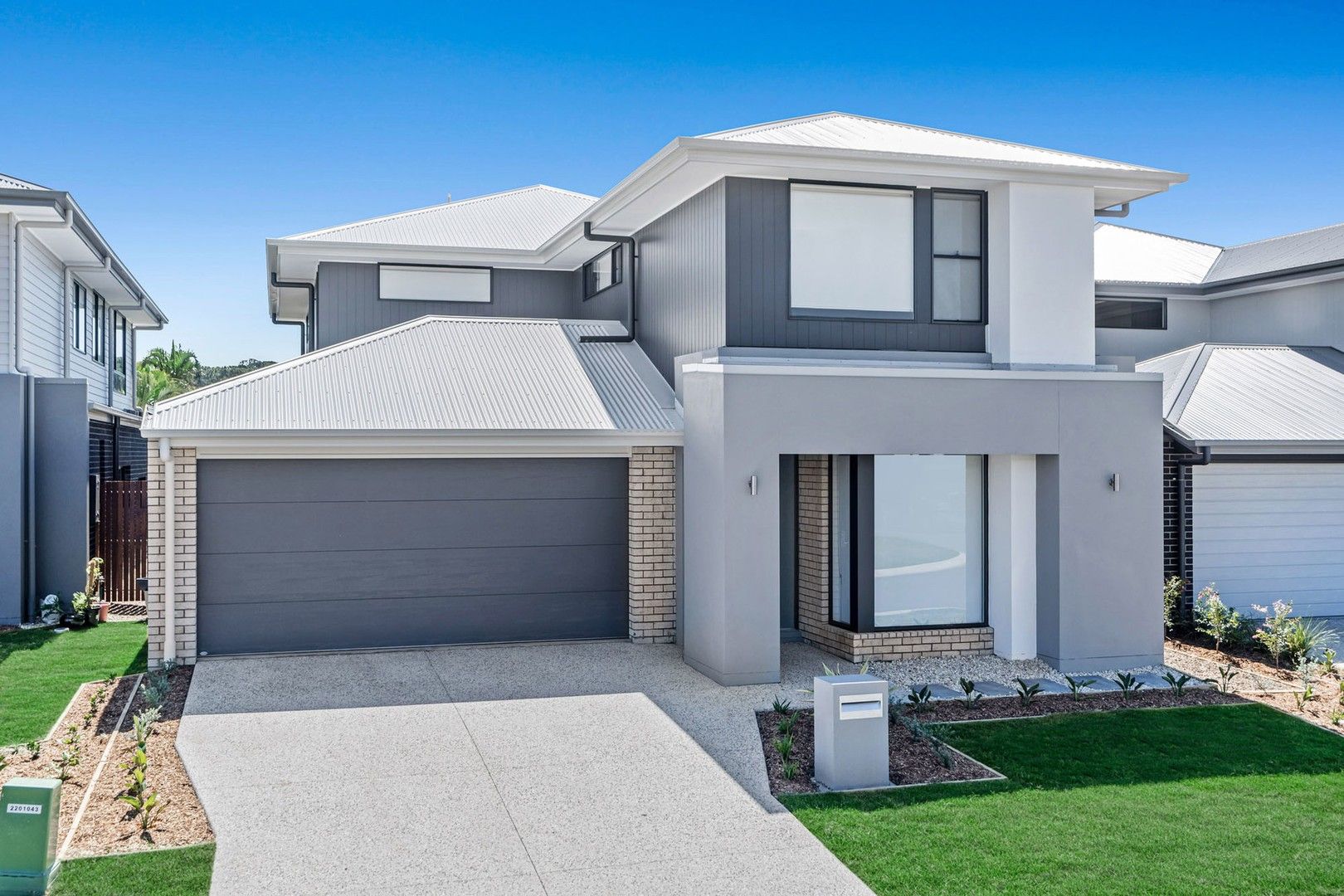 4 bedrooms House in 14 Shoreside Close BIRKDALE QLD, 4159