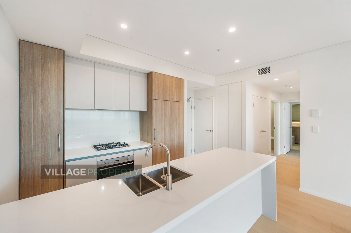 802/2 Kiln Road, Kirrawee NSW 2232, Image 2