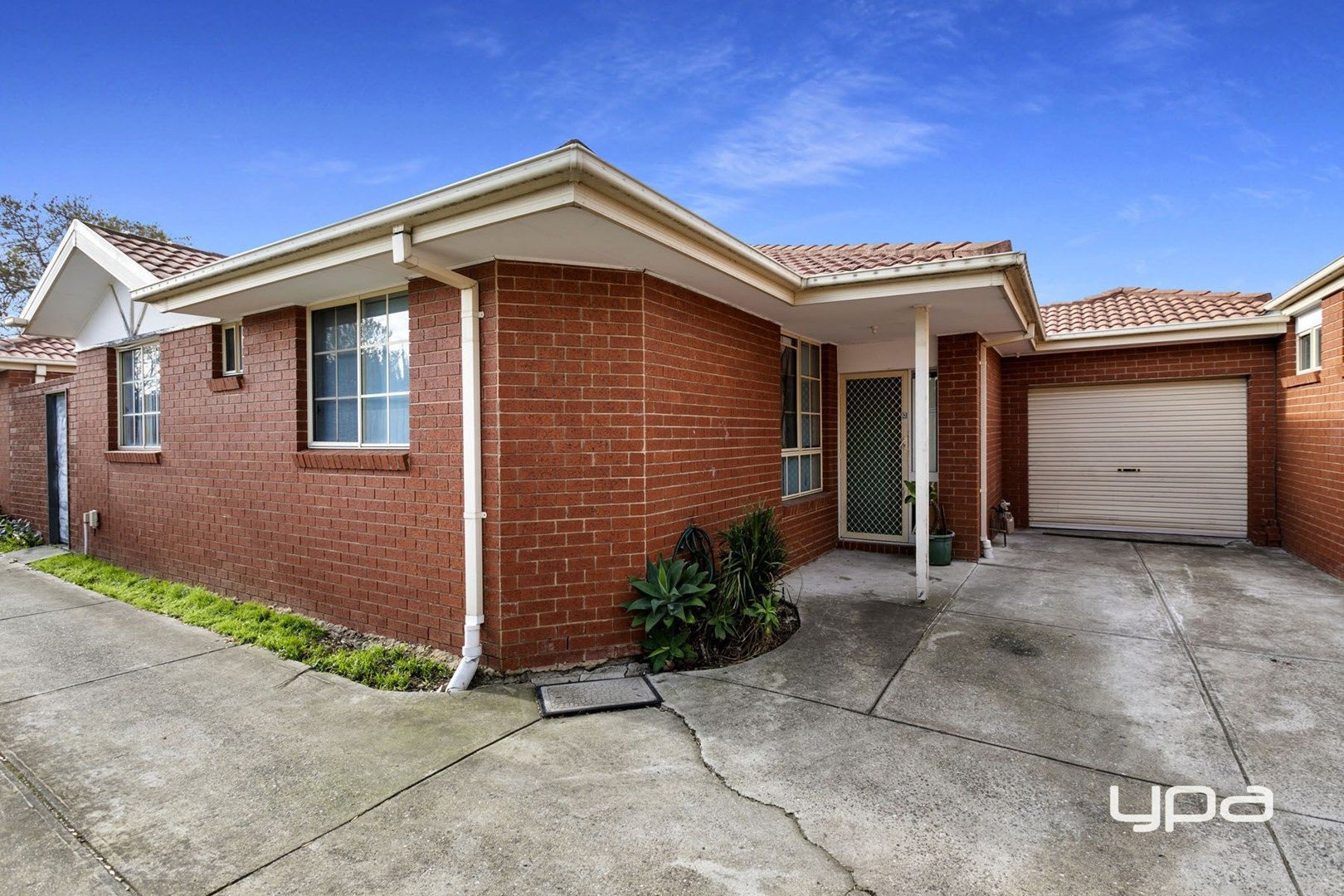 2/43 Bardsley Street, Sunshine West VIC 3020, Image 0