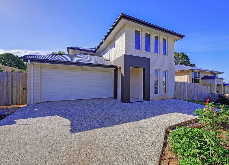 4 bedrooms House in 22 Giordano Place BELMONT QLD, 4153