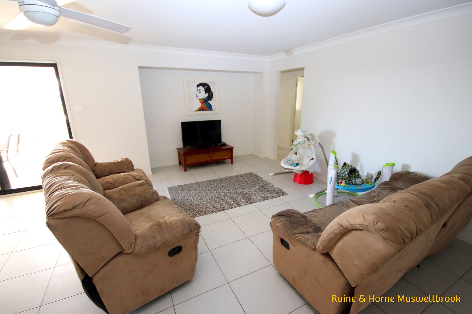 10 Lonhro Place, Muswellbrook NSW 2333, Image 2