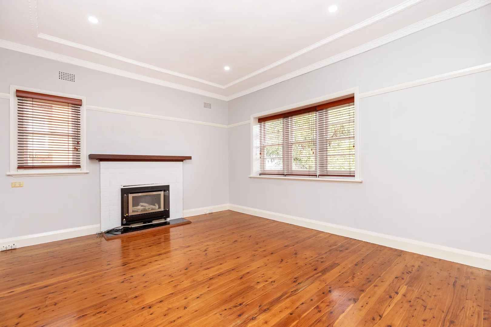 Additional image 9 of 2 Douglas Avenue, Tamworth NSW 2340
