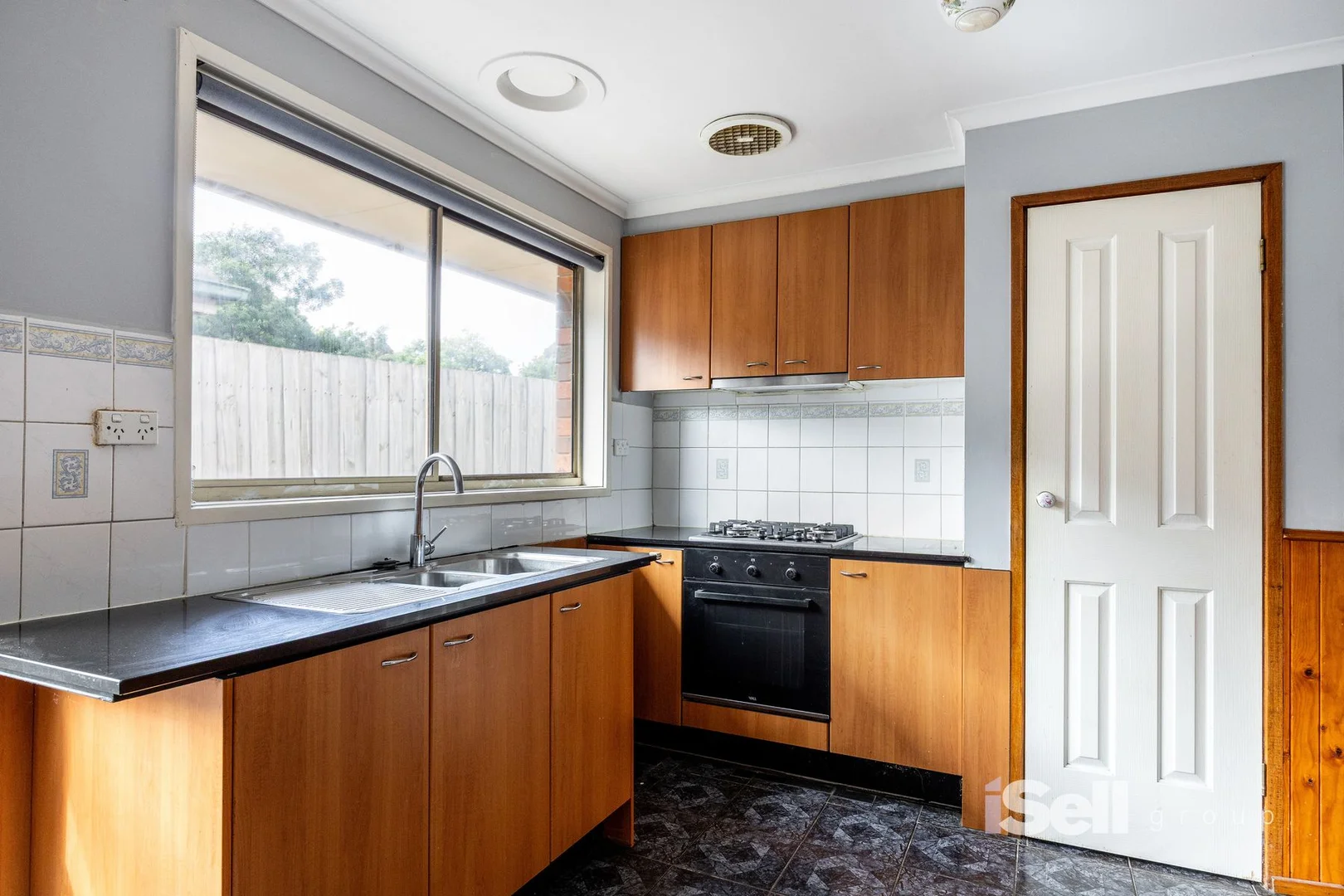 Additional image 5 of 28 Grace St, Cranbourne VIC 3977