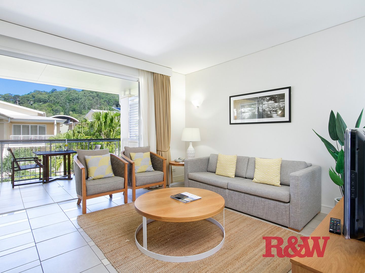 532/'Sebel' 32 Hastings Street, Noosa Heads QLD 4567, Image 2