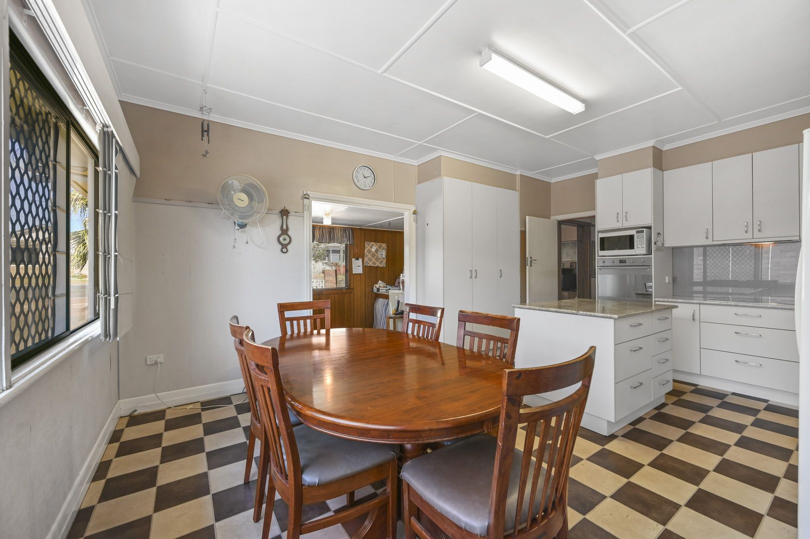 159 Taylor Street, Wilsonton QLD 4350, Image 2