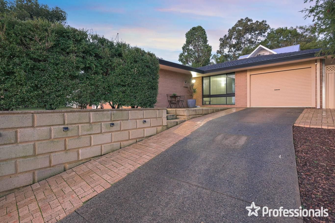 127 Derry Avenue, Mount Nasura WA 6112 House For Rent 550 Domain