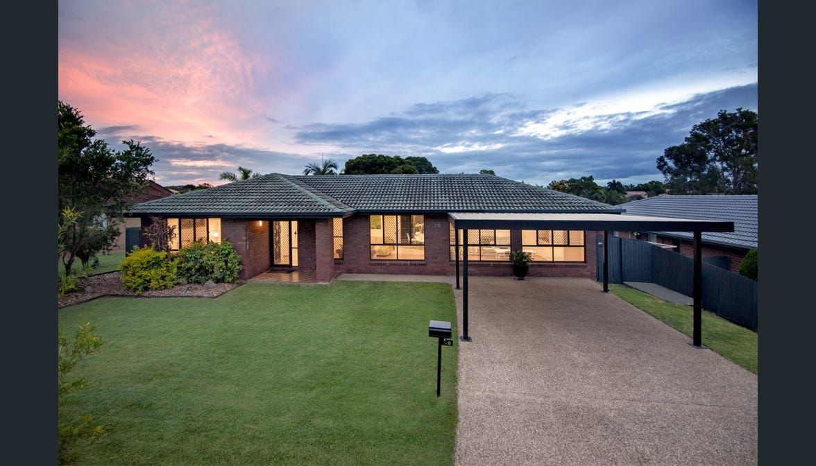 4 bedrooms House in 19 Naretha Street CARINDALE QLD, 4152