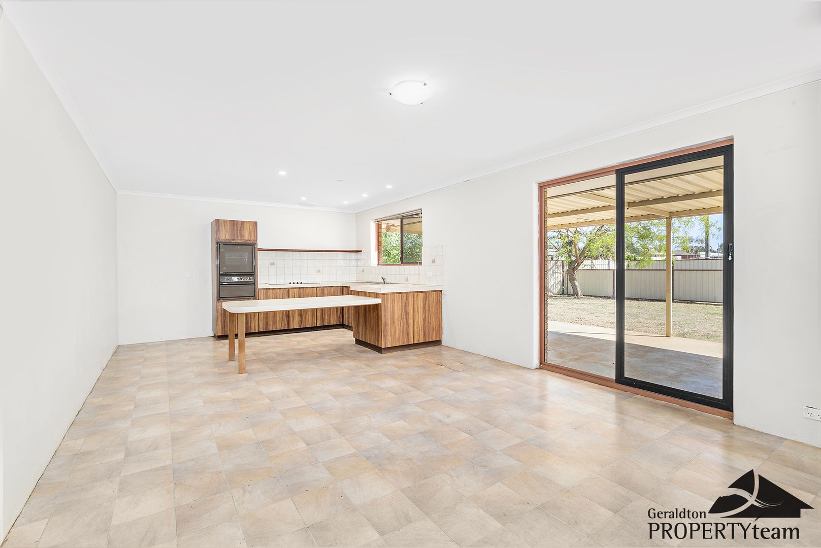 6 Clarkson Street, Spalding WA 6530, Image 2