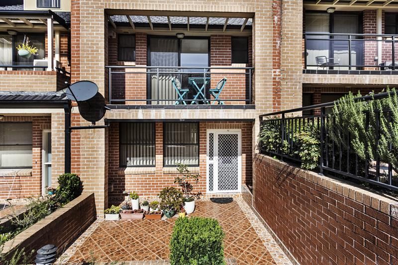 10/24-28 Cleone Street, Guildford NSW 2161, Image 1