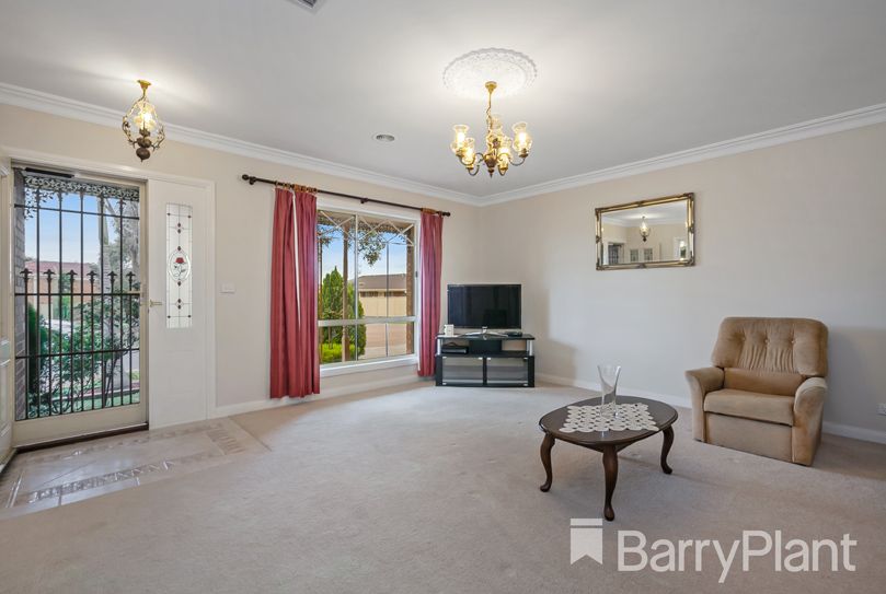 7 Cobblestone Drive, South Morang VIC 3752, Image 1