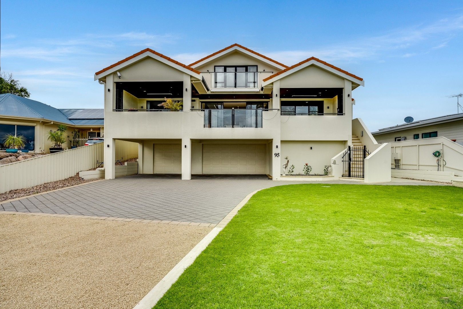 95 Captain Sturt Parade, Hindmarsh Island SA 5214, Image 0