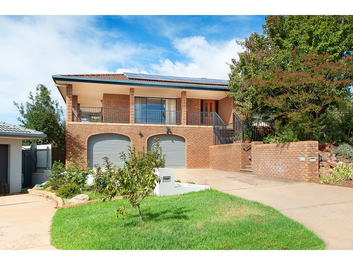 677 Nalanda Court, Glenroy NSW 2640, Image 0