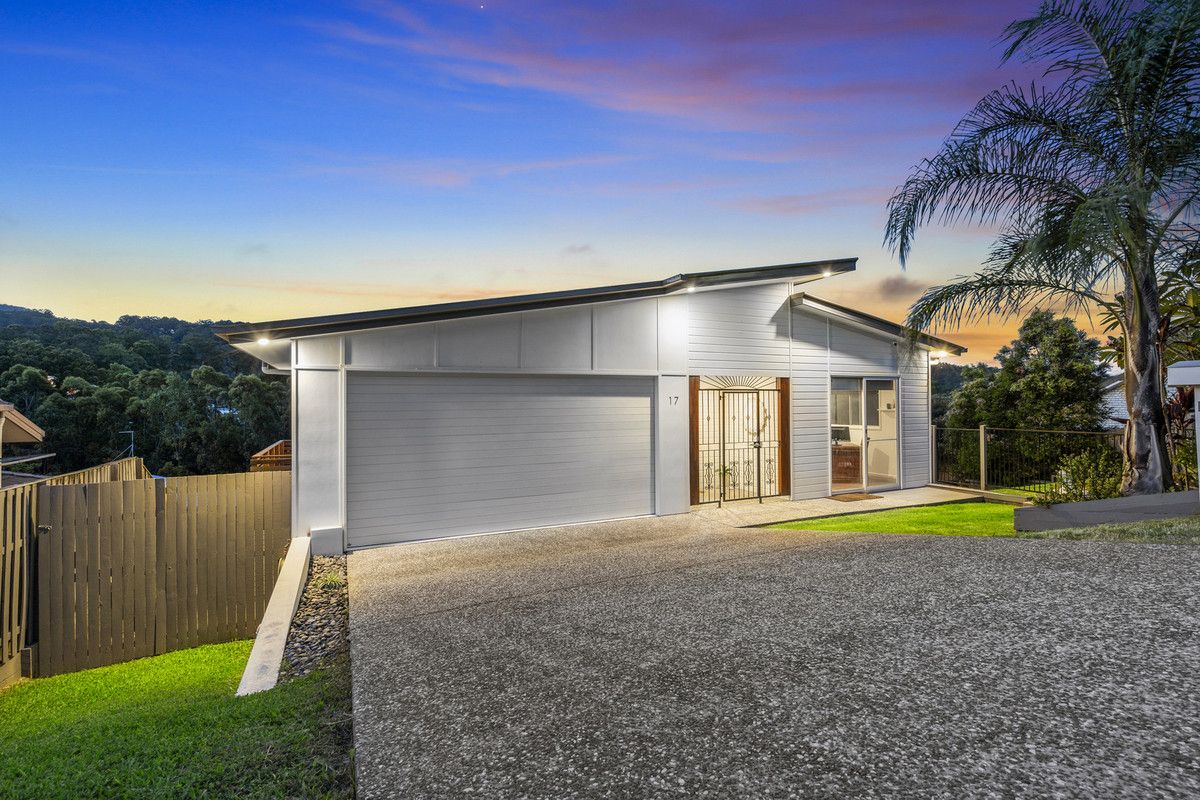 4 bedrooms House in 17 Murray Circuit UPPER COOMERA QLD, 4209