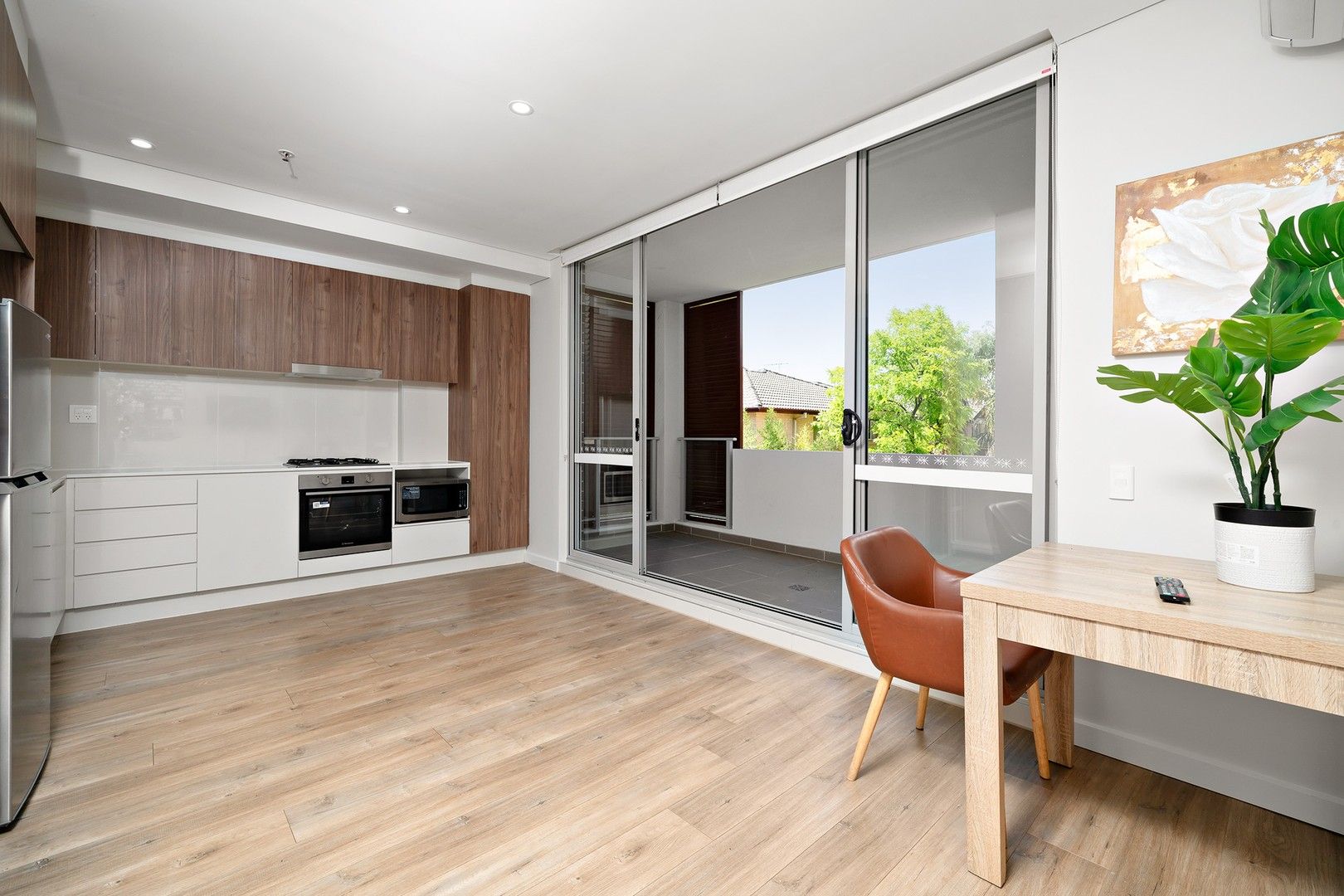 1 bedrooms Apartment / Unit / Flat in 2/24 Priddle Street WESTMEAD NSW, 2145