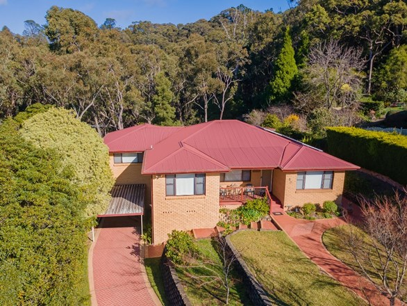 42 Derain Crescent, Hazelbrook NSW 2779