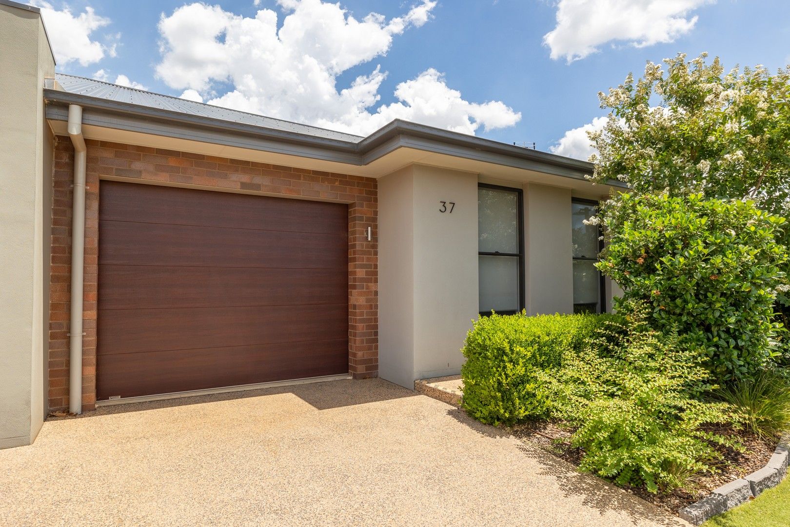 37 Fountain Circuit, Dubbo NSW 2830, Image 0