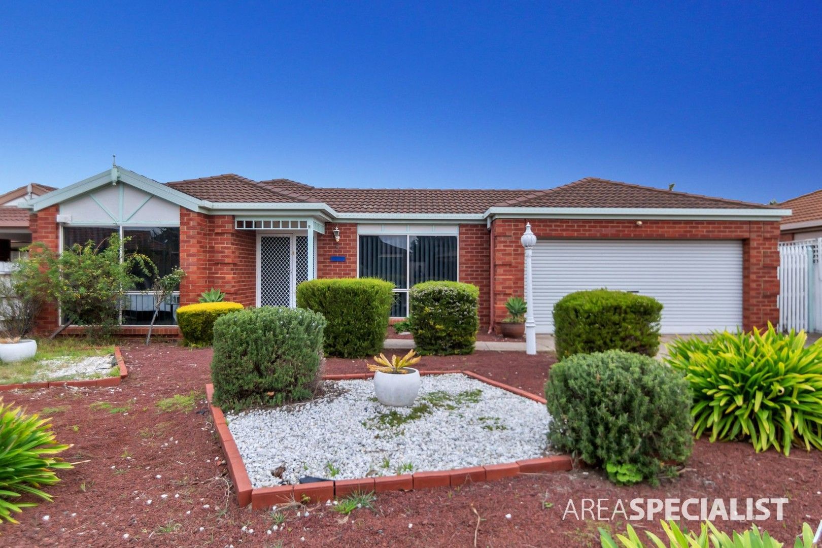 9 Landy Court, Burnside VIC 3023, Image 0