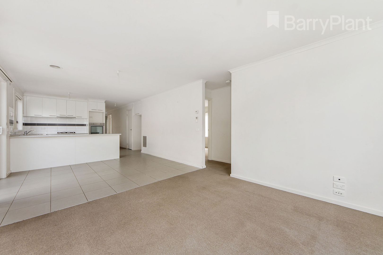 1 Duncombe Park Way, Deer Park VIC 3023, Image 2