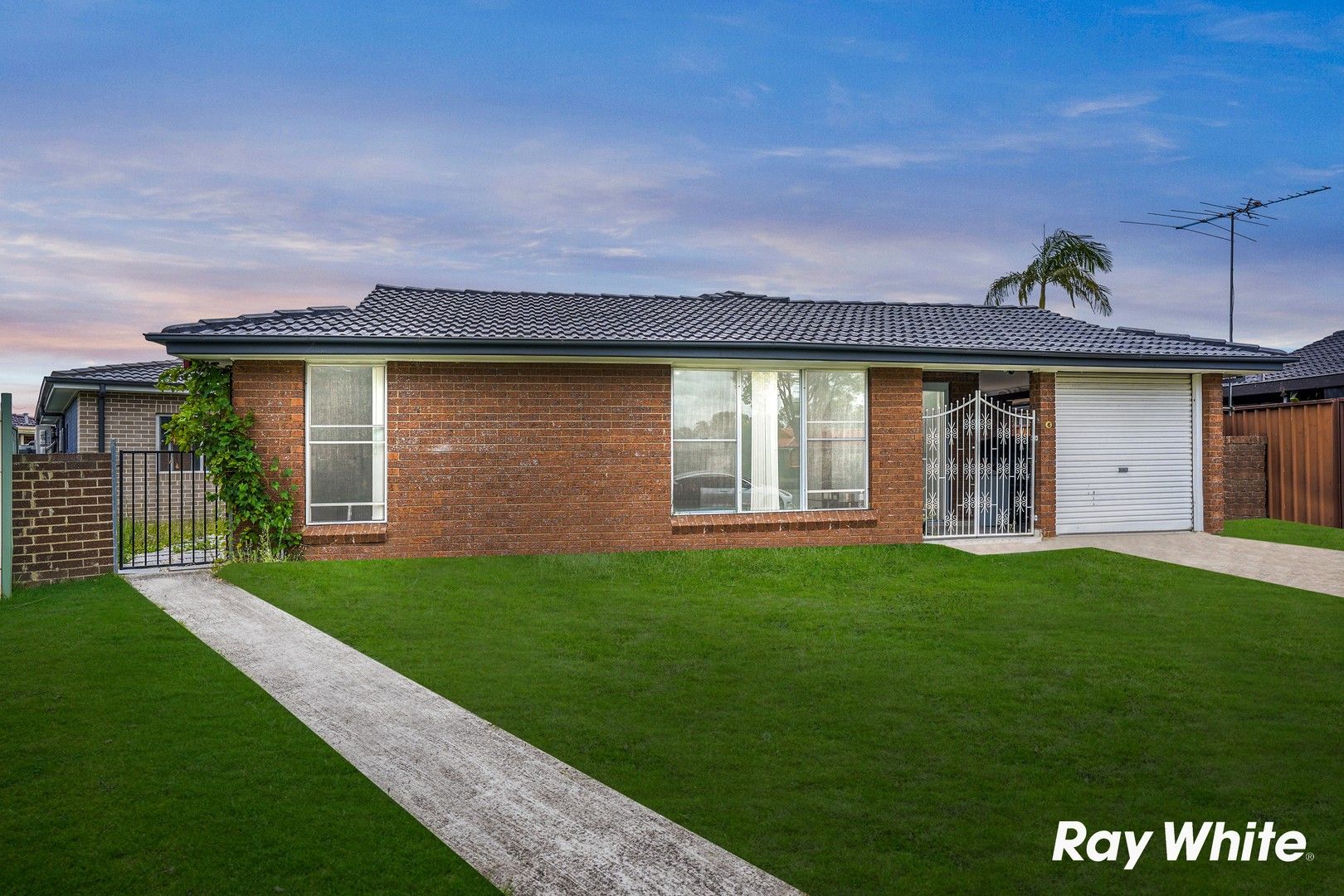 6 Upwey Place, St Johns Park NSW 2176 House For Rent 700 Domain