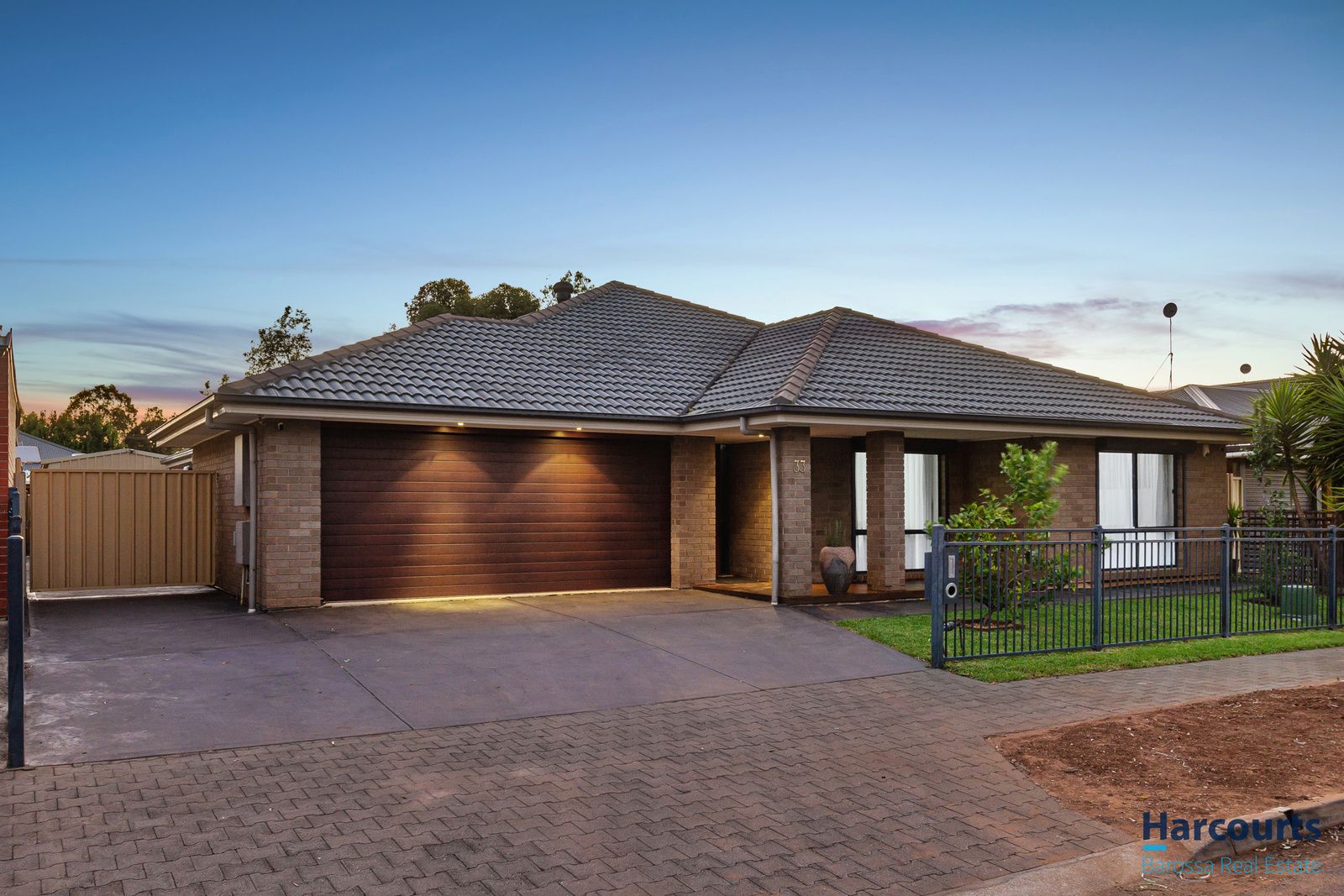 33 Barrat Street, Smithfield Plains SA 5114, Image 1