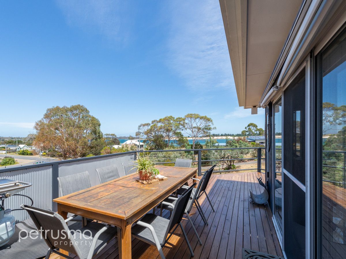 226 Lewisham Scenic Drive, Lewisham TAS 7173, Image 2