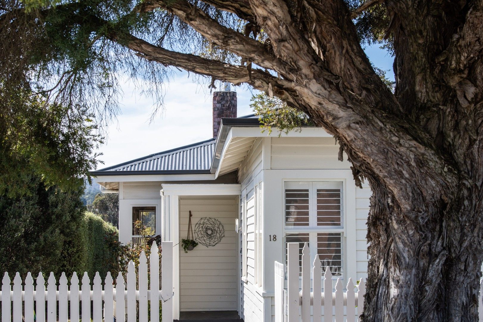 3 bedrooms House in 1/18 Rowan Avenue NEWSTEAD TAS, 7250