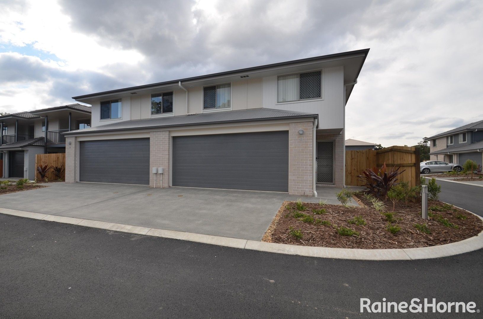 Claussen Street, Browns Plains QLD 4118 4 beds townhouse for Rent
