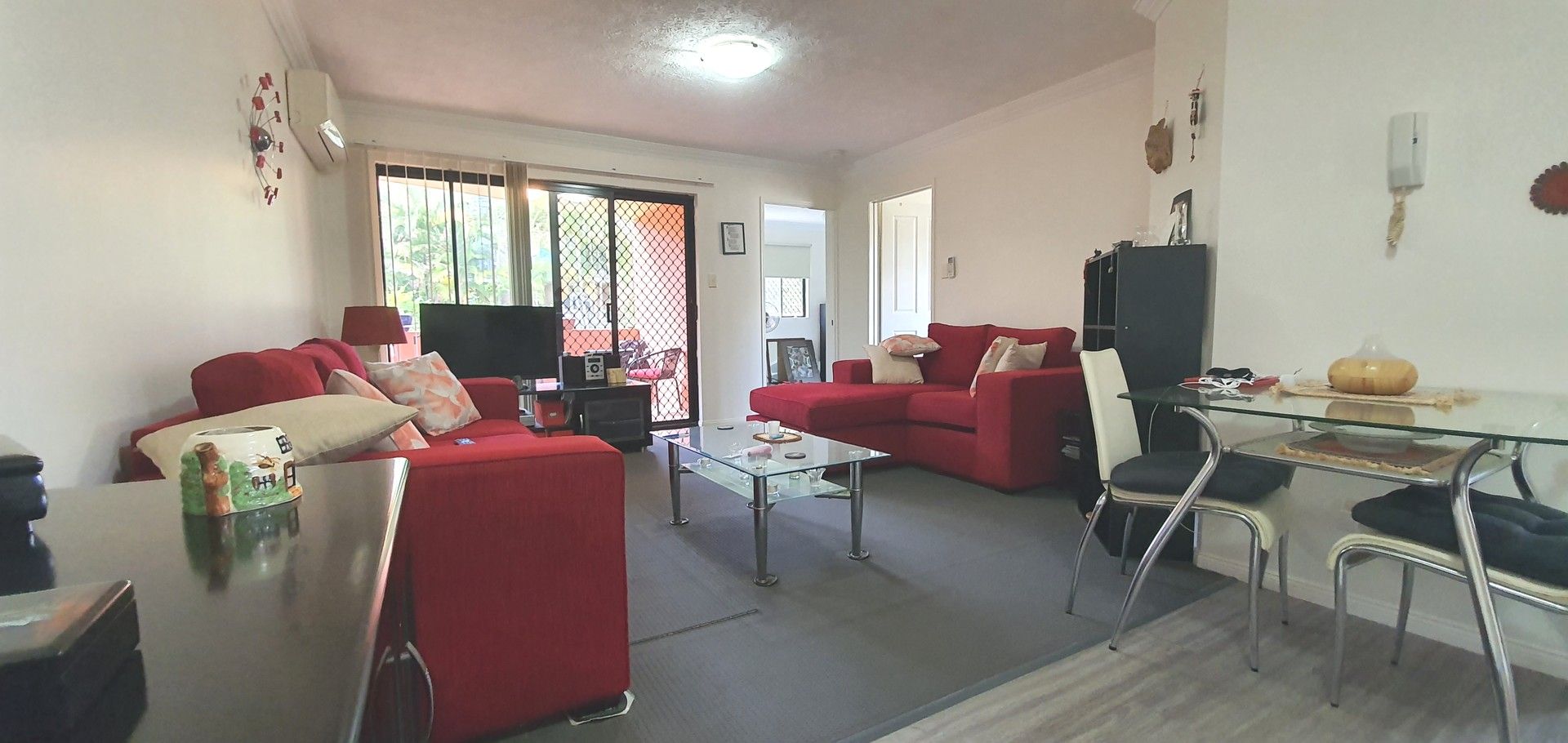 2 bedrooms Apartment / Unit / Flat in  MOUNT GRAVATT EAST QLD, 4122