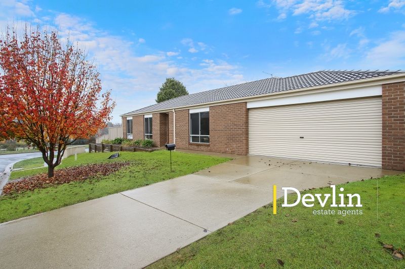 1 Orchard Grove, Beechworth VIC 3747, Image 1