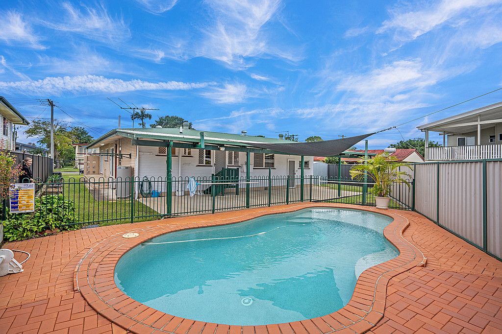 4 bedrooms House in 14 George Street ALBANY CREEK QLD, 4035