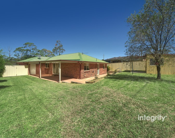 7 Olympic Drive, West Nowra NSW 2541