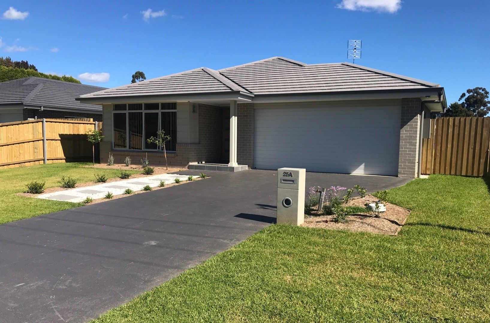 25A North St, Moss Vale NSW 2577 House For Rent Domain
