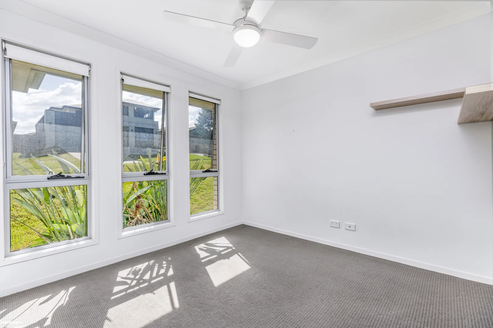 Additional image 2 of 98 Surround Street, Dakabin QLD 4503