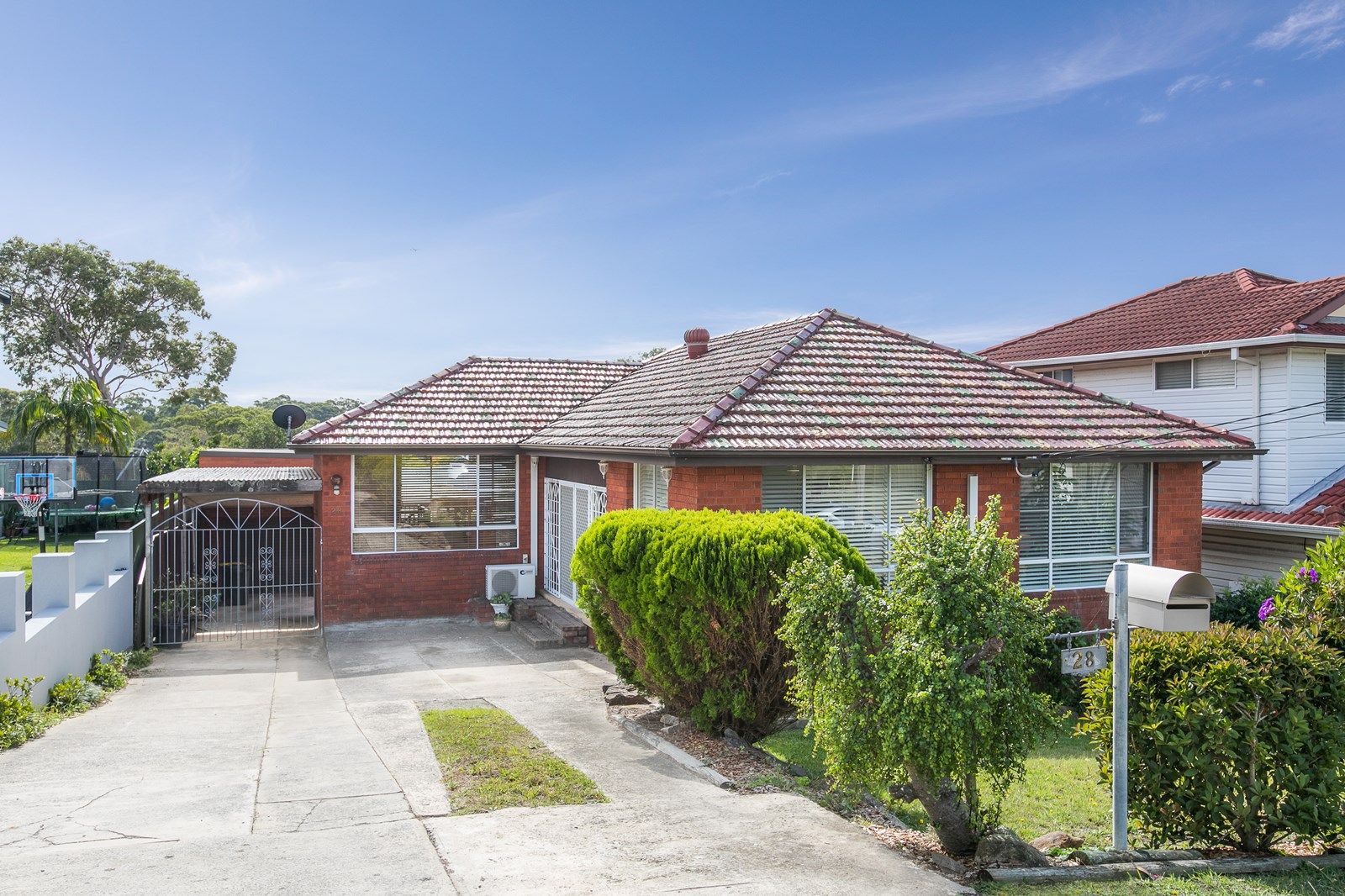 28 Ballar Avenue, Gymea Bay NSW 2227, Image 1