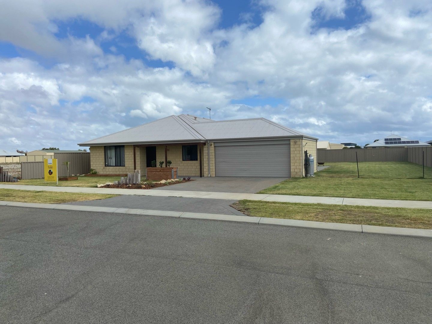 3 bedrooms House in 22 Hamelin Avenue LANCELIN WA, 6044