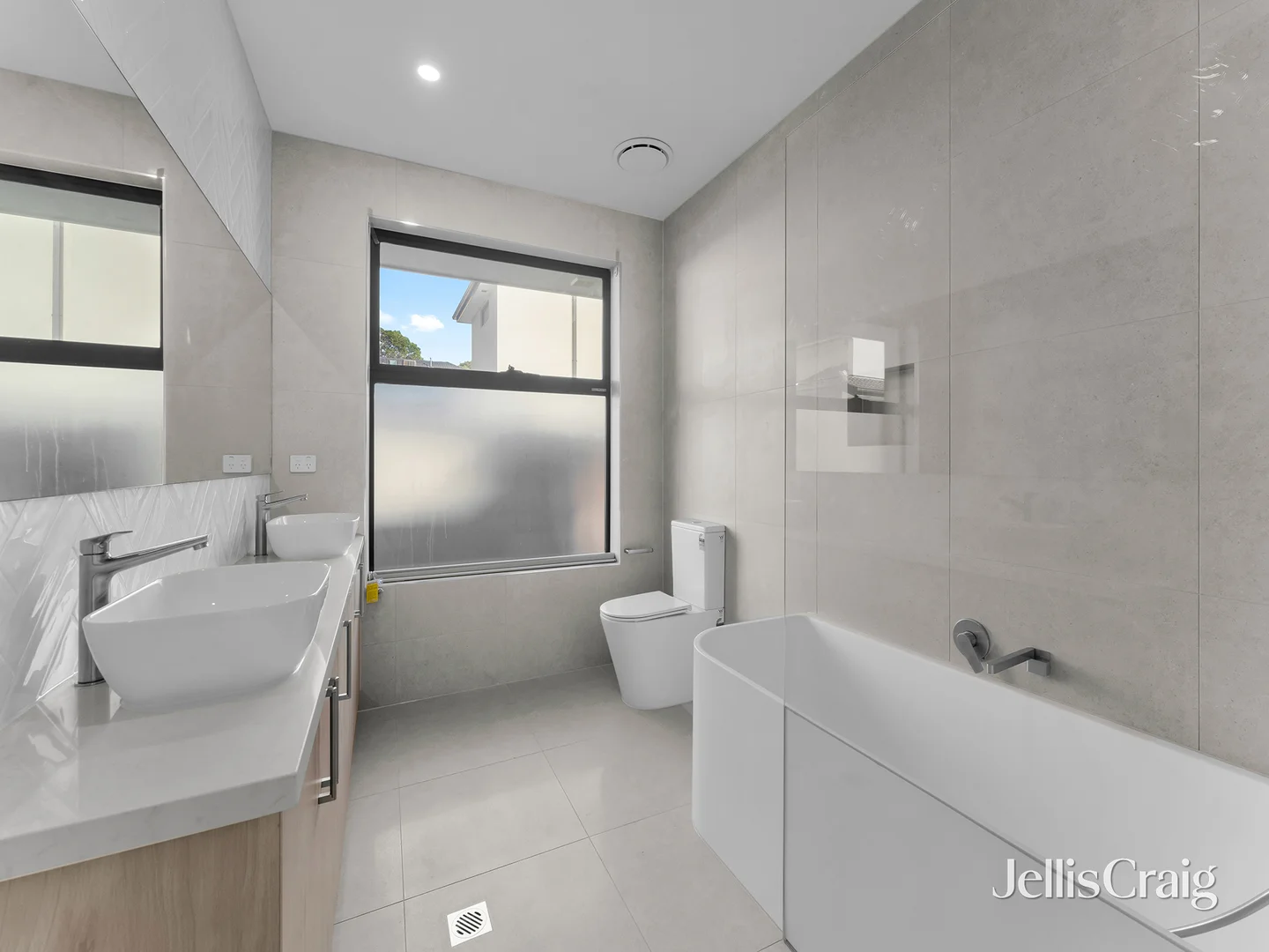 Additional image 7 of 2/14 Sadie Street, Mount Waverley VIC 3149