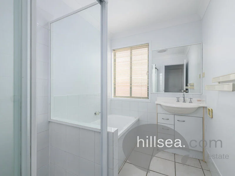 Additional image 10 of 58 Marble Arch Place, Arundel QLD 4214