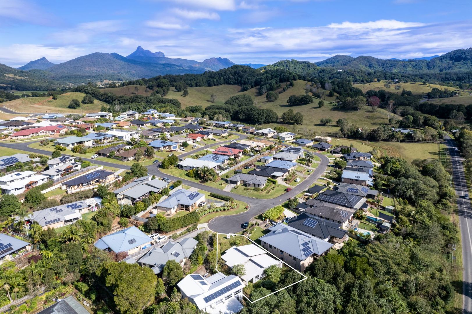 55 Mount Ernest Crescent, Murwillumbah NSW 2484, Image 2