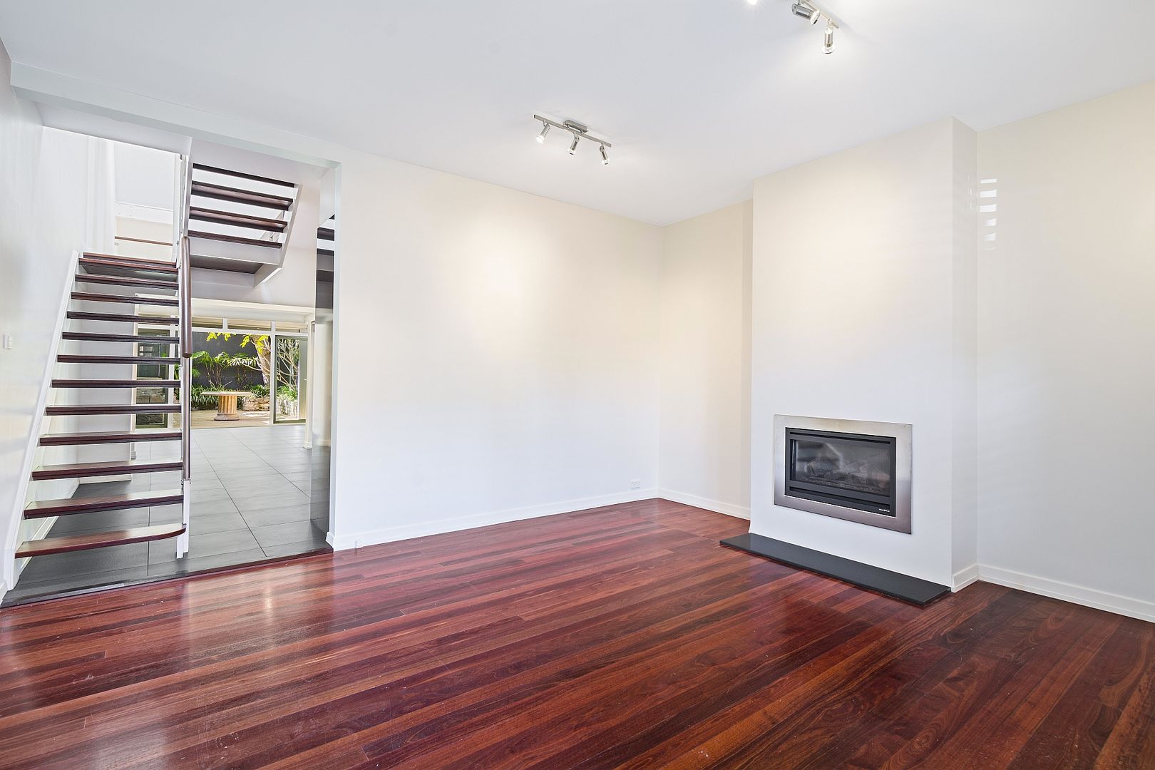 18 Parkham Street, Surry Hills NSW 2010, Image 2