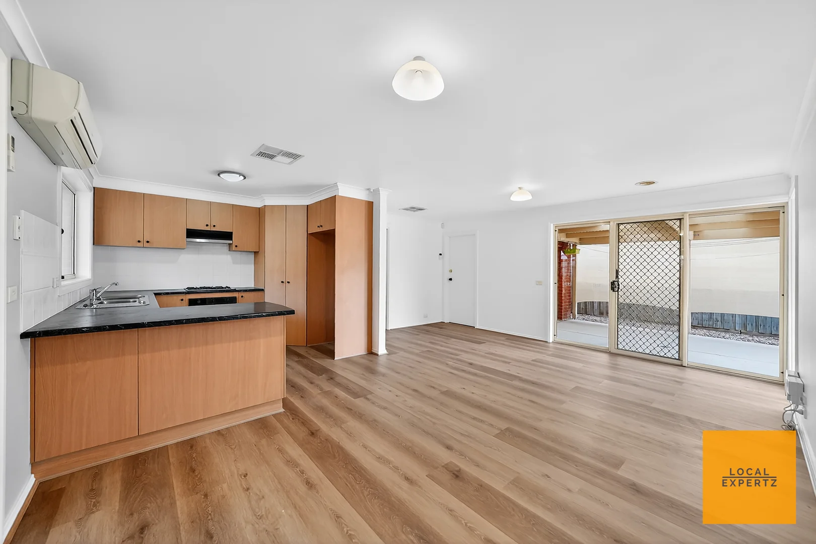 Additional image 3 of 2 Robinia Grove, Werribee VIC 3030