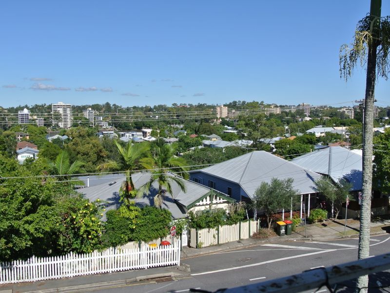 2 bedrooms Apartment / Unit / Flat in 3/5 Ganges Street WEST END QLD, 4101