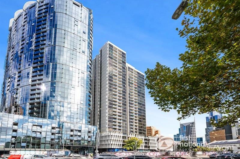 708/33 MacKenzie Street, Melbourne VIC 3000 Apartment For Rent Domain