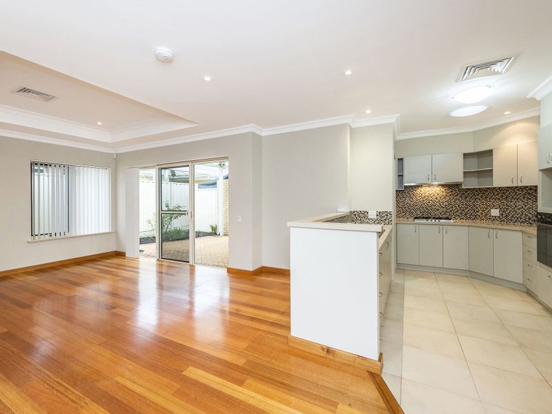 Villa 66/55 Alexander Drive, Menora WA 6050, Image 1