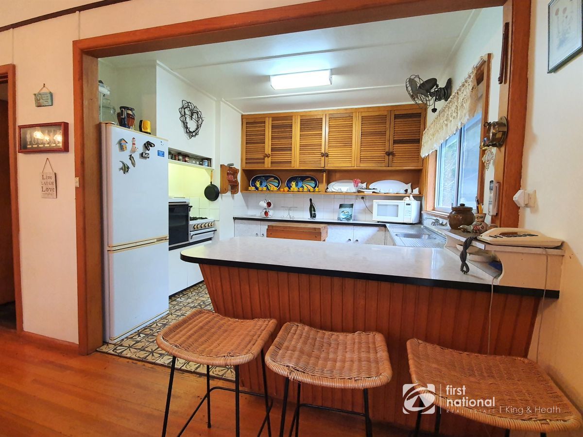 210 Nungurner Jetty Road, Nungurner VIC 3909, Image 2