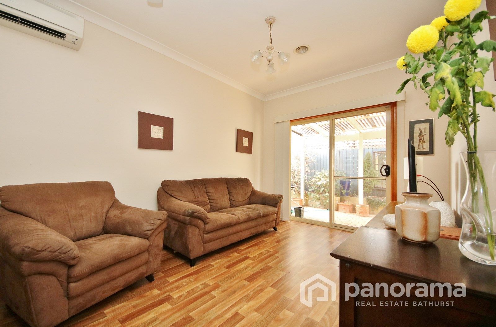 1/299A George Street, Bathurst NSW 2795, Image 2